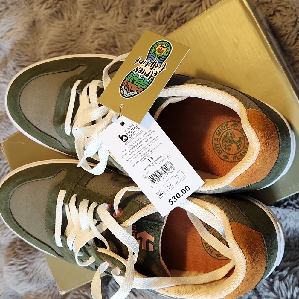 Etnies, Size 13, Olive Green
